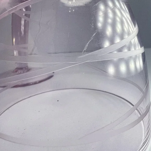 Vintage Pink MCM Wine Glasses Etched Swirl Pattern Thick Stem 7" Set of 2 - Picture 7 of 7